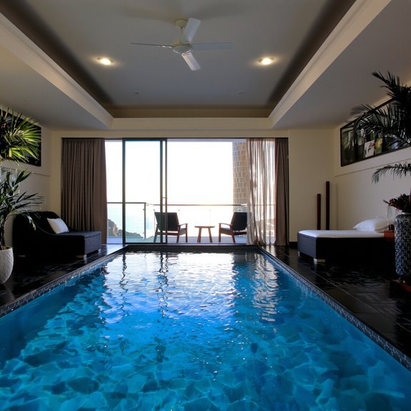 swim up room upgrade value